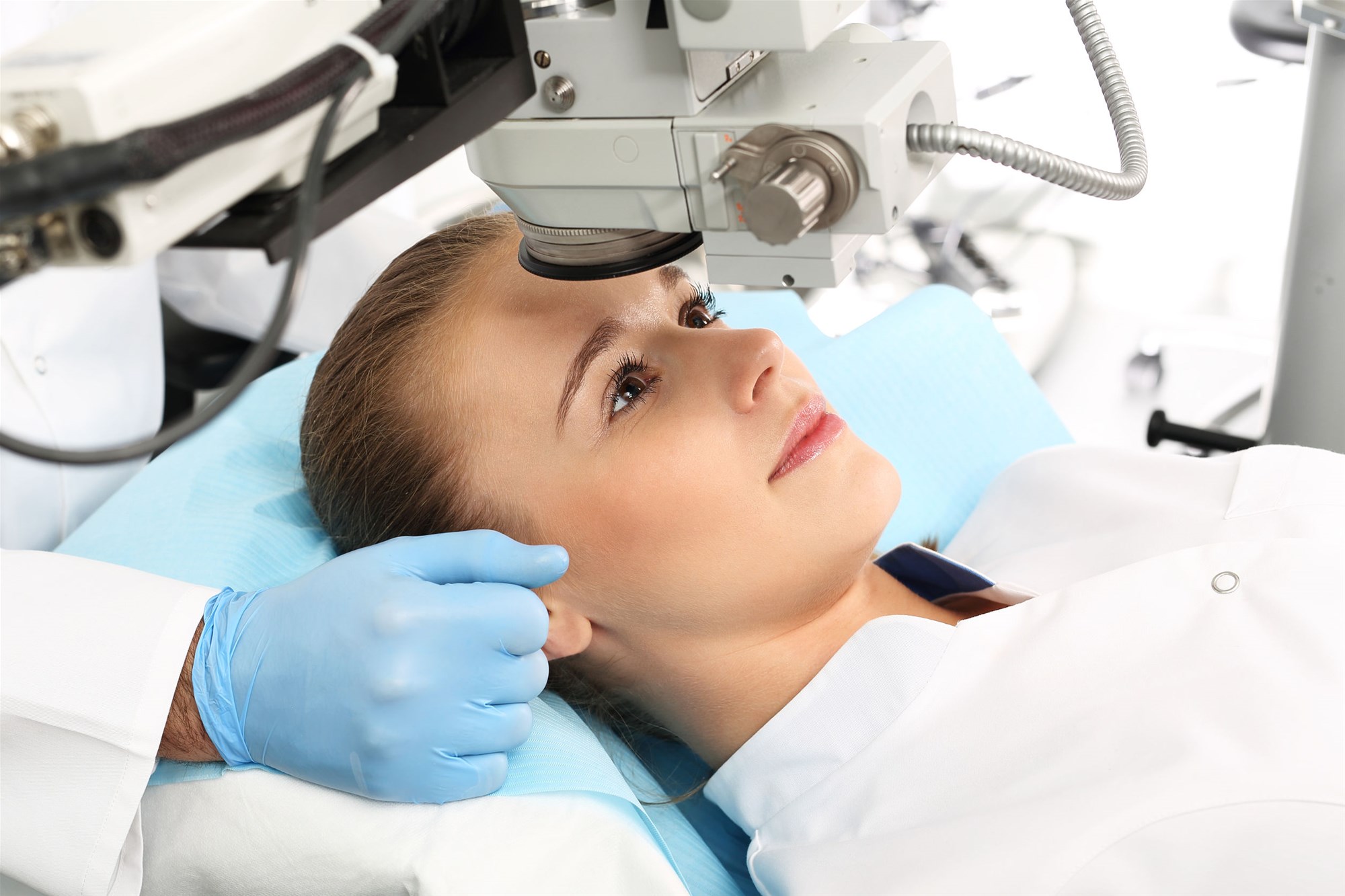 A Complete Comparison Guide For Visian ICL And LASIK Surgery